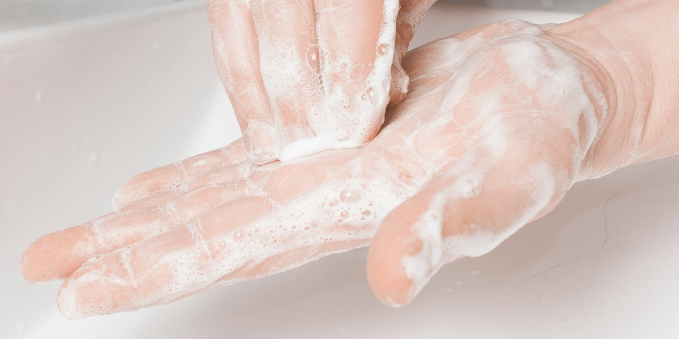 Kosmetik Akademie Engel - Fachkunde Hygiene - Bild Händewaschen